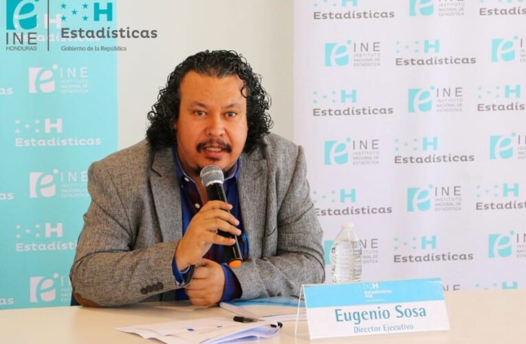 EUGENIO SOSA; DE SOCIÓLOGO A BUFÓN