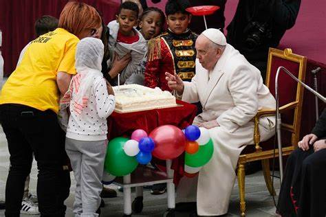 PAPA FRANCISCO CELEBRA SU CUMPLEAÑOS 87