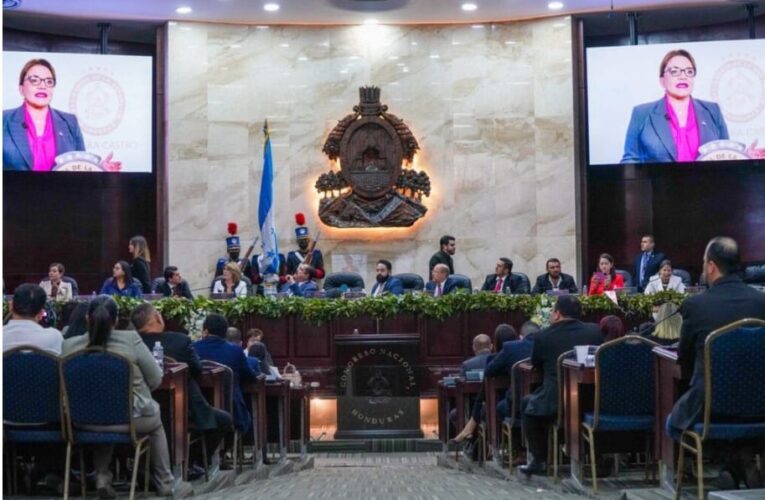 CONGRESO SIGUE DE VACACIONES