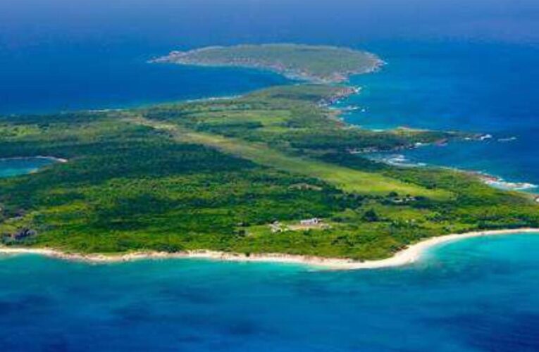 CÁRCEL EN ISLAS DEL CISNE ECOCIDIO