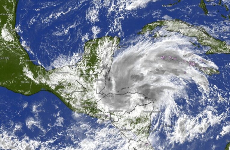 TORMENTA SARA Y DOS FRENTES FRÍOS AFECTAN SURESTE MEXICANO